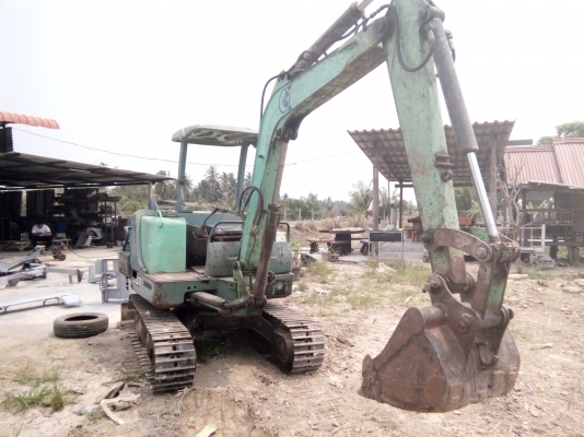 ขายรถแบ็คโฮยันร์ม่าB37 ปั้มนิ่ว คอนโทนสั้น