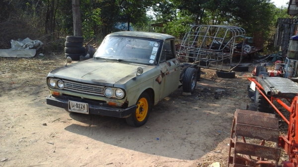 ขายดัทสัน 1300 อยู่ จ.ประจวบ  29000 เหมาะสำหรับคนรักรถเก่าครับ