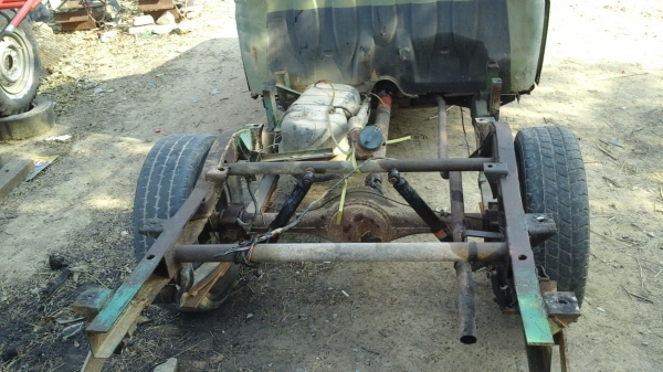 ขายดัทสัน 1300 อยู่ จ.ประจวบ  29000 เหมาะสำหรับคนรักรถเก่าครับ