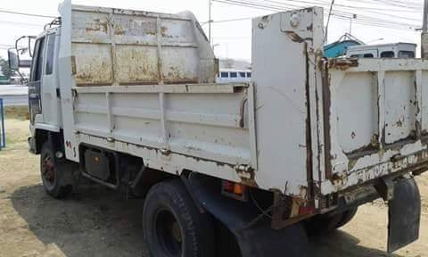 ขายรถดั้มร็อกกี้ 195แรง ยาง825ขอบ16 พ.เพาเวอร์ เบรกทิฟฟี่ ภายในสวย แอร์เย็น เอกสารพร้อมโอน สนใจโทร 090-8588220คุณนะ 093-3258446คุณบิว หรือเข้าดูสินค้าอื่นๆได้ที่ www.truck.in.th/498 หรือเพจFacebook ณรงค์ ซื้อขายรถมือสอง (เว็บไซต์ส่วนตัว) หรือFacebook คุณน