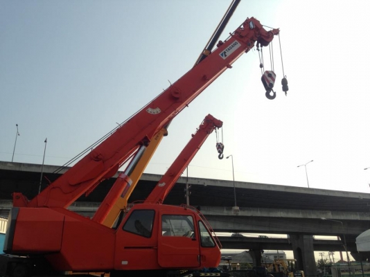 ขาย รถเครน 25 ตัน TADANO TR250 M6 จำหน่าย รถ เครื่องจักร อุปกรณ์ทุกชนิด นำเข้า100\% ราคาถูก eurotec 0818176901