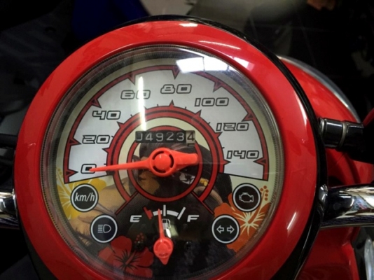 scoopy i สีดำแดง ลายลิง สุดเท่ รถเดือน กุมภาพันธ์ ปี57 ไมล์ 4 พันโล แถม 4 รายการ 31900