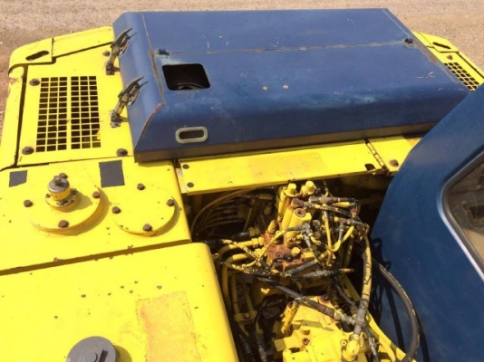 ขายรถแบคโฮ KOBELCO SK120 MARK 3 สภาพสวยพร้อมใช้งาน มีVDOการทำงานครับ ขายรถแบคโฮ KOBELCO SK120 MARK 3 สภาพสวยพร้อมใช้งาน มีVDOการทำงานครับ