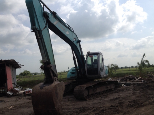 ขายรถแบคโฮ KOBELCO SK200-Vsuper เอกสารเล่มทะเบียน ราคา 850000