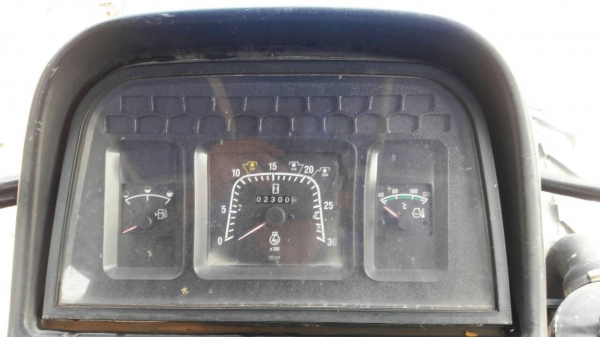 ขายยางรถไถฟอร์ด TS90  ยางใหม่