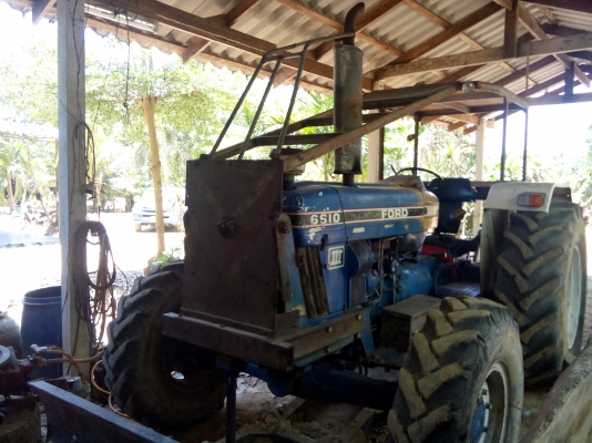 รถไถ่ฟอร์ด 6610  2เพลา  แท้ คานหน้าคาราโร่  (รถห้างแท้)  รถสวย.พร้อมใช้งาน.เล่มพร้อม