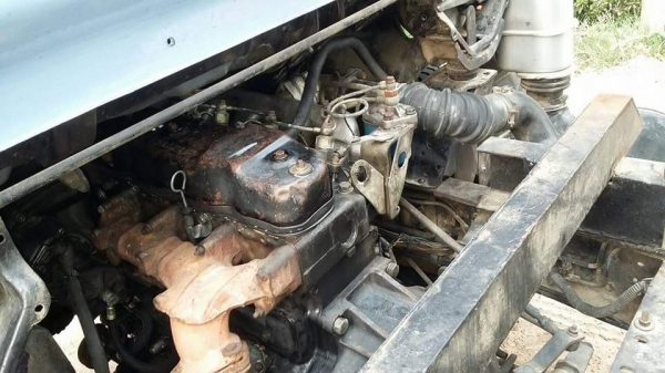 ขายรถ6ล้อ ดั้มเกษตร NPR115แรง เฟืองท้ายใหญ่ เครื่องดี แคชซีสวย ยางดี ภายในสวย เกียร์สั้น เอกสารพร้อมโอน สนใจโทร 090-8588220คุณนะ 093-3258446คุณบิว หรือเข้าดูสินค้าอื่นๆได้ที่ www.truck.in.th/498 หรือเพจFacebook ณรงค์ ซื้อขายรถมือสอง (เว็บไซต์ส่วนตัว) หรือ