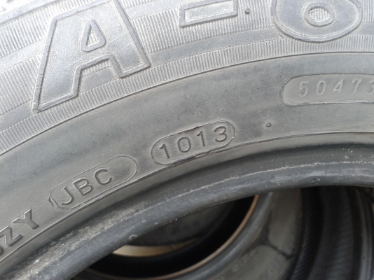 ขายยางMAXIS 195/60/15 4เส้นปี13