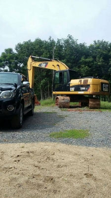 ขายรถแบคโฮ CAT 320 D ไมล์ 5609 ชม.ราคา 2100000