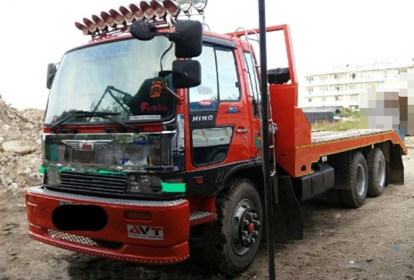 HINO เทเลอร์หางปลา10ล้อ  เพลาเดียว