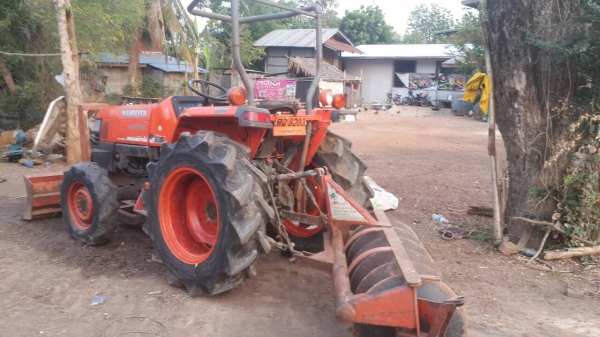 คูโบต้า34แรงอุปกรณ์3อย่างราคา155000