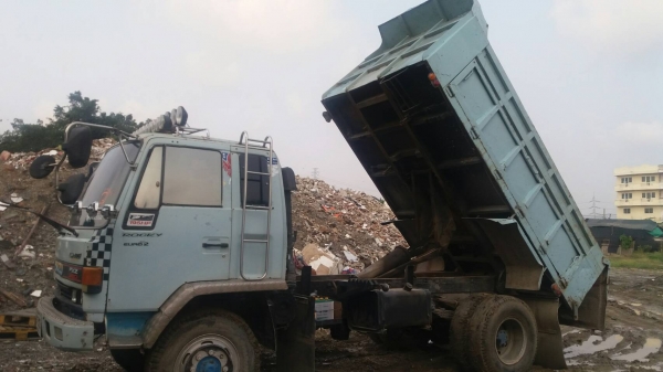 6ล้อดัมพ์ ROCKY