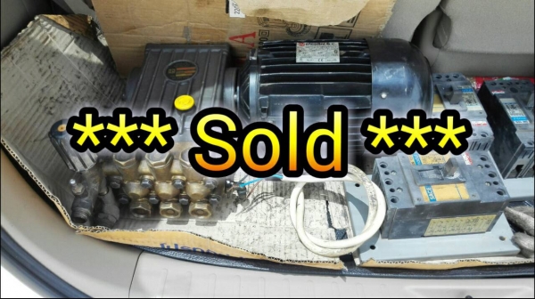** Sold ** ปั้มฉีดน้ำแรงดันสูง INTER PUMP Made in ITALY แรงดัน 80 bar. ไฟ 380V. สภาพกริ้บๆสีเดิมๆมาเทสได้