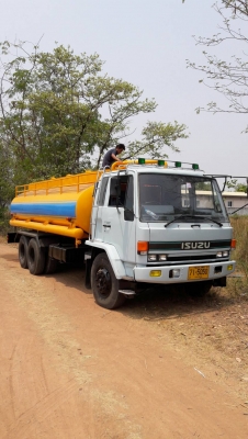 ขายรถบรรทุกน้ำ สิบล้อ อีซูซุ ร็อค 175 สโลส 2 เพา บรรทุกถังน้ำ16,000ลิต อุปกรณ์ครบ ถังน้ำต่อใหม่ทำใหม่ทั้งคัน เล่มทะเบียนพร้อมโอน ขาย สด-ผ่อน ได้ทุกข้อเสนอ ครับ ขายรถบรรทุกน้ำ สิบล้อ อีซูซุ ร็อค 175 สโลส 2 เพา บรรทุกถังน้ำ16,000ลิต อุปกรณ์ครบ ถังน้ำต่อใหม่ทำใหม่ทั้งคัน เล่มทะเบียนพร้อมโอน ขาย สด-ผ่อน ได้ทุกข้อเสนอ ครับ