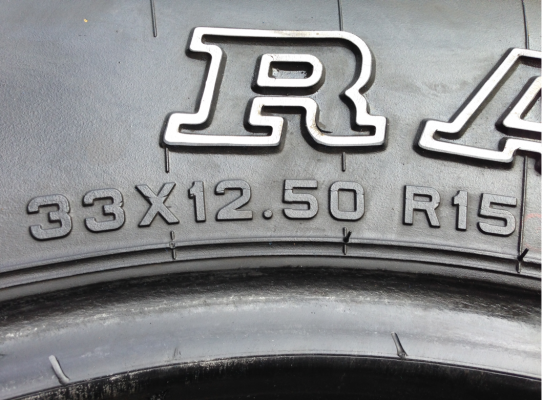 ยาง Mud GT radial 33 12.5 R15 ปี11 ดอกสวย พร้อมใช้งาน ราคาไม่แพง