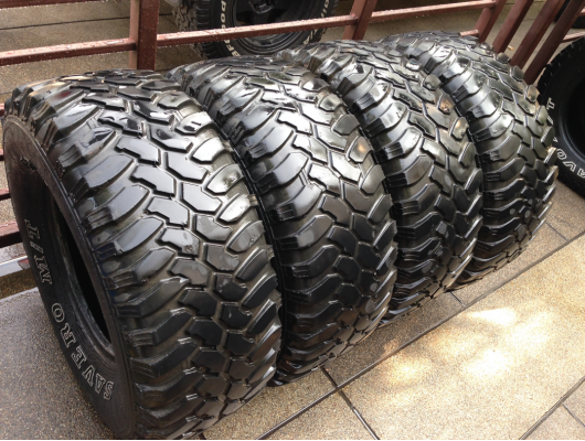 ยาง Mud GT radial 33 12.5 R15 ปี11 ดอกสวย พร้อมใช้งาน ราคาไม่แพง