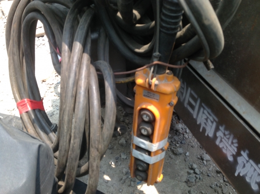 ลอกไฟฟ้าฮิตาชิ1ตัน39000