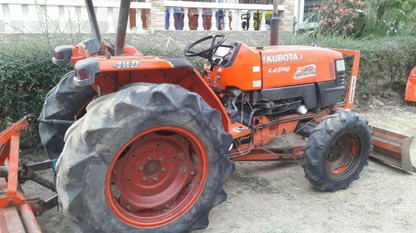 คูโบต้าL4508พร้อมใบมีดโรตารีและผาน