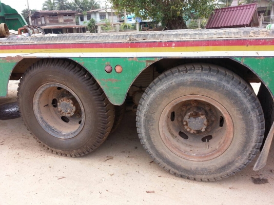 ขายเทเลอร์ขึ้นรถเกี่ยว ไอ้หลง FN527 M-AXXXXXเครื่อง190แรง