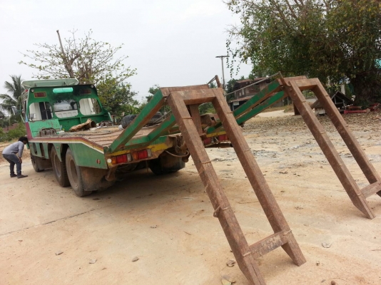 ขายเทเลอร์ขึ้นรถเกี่ยว ไอ้หลง FN527 M-AXXXXXเครื่อง190แรง