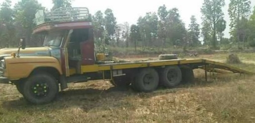 ISUZU TX 165 HP 6BD1 รถหัวยาวสิบล้อเพลาเดียว เทรลเลอร์ท้ายลาดมีหางพับขึ้นรถเกี่ยวข้าวกับรถแบ็คโฮร PC 120 ได้เลยครับ เครื่องยนต์แรงดีแห้งดีไม่มีเยิ้ม ภายในเก๋งคอนโซลครบพร้อม พวงมาลัยเพาเวอร์ เบรคลม ช่วงล่างแน่นคัชซีไม่บวม ยางสภาพดี 10 เส้นประมาณ 60\% พร้อมใ ISUZU TX 165 HP 6BD1 รถหัวยาวสิบล้อเพลาเดียว เทรลเลอร์ท้ายลาดมีหางพับขึ้นรถเกี่ยวข้าวกับรถแบ็คโฮร PC 120 ได้เลยครับ เครื่องยนต์แรงดีแห้งดีไม่มีเยิ้ม ภายในเก๋งคอนโซลครบพร้อม พวงมาลัยเพาเวอร์ เบรคลม ช่วงล่างแน่นคัชซีไม่บวม ยางสภาพดี 10 เส้นประมาณ 60\% พร้อมใ