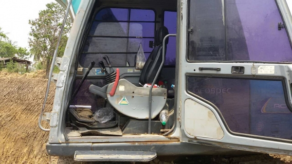 ขายแม็คโค SK120 มาร์คไฟร์ซุปเปอร์ ขายแม็คโค SK120 มาร์คไฟร์ซุปเปอร์