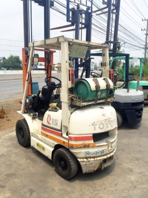 โฟล์คลิฟ Toyota 1.5ตัน เสา 3 เมตร