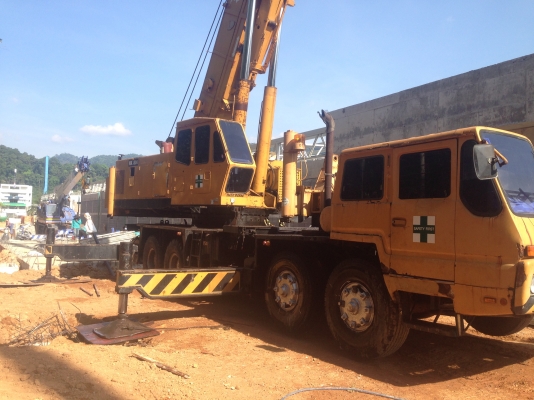 ขายรถเครน kato nk800 ขนาด80ตัน ขายรถเครน kato nk800 ขนาด80ตัน