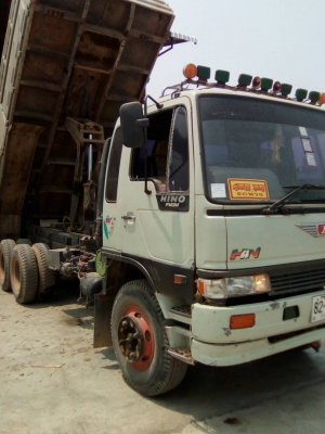 สิบล้อ ฮีโน่ FM3M240ปี46 แม่ลูก ดั้มสามมิต สภาพดีเดิมๆสวยพร้อมใช้ ทะเบียนพร้อมโอน สิบล้อ ฮีโน่ FM3M240ปี46 แม่ลูก ดั้มสามมิต สภาพดีเดิมๆสวยพร้อมใช้ ทะเบียนพร้อมโอน