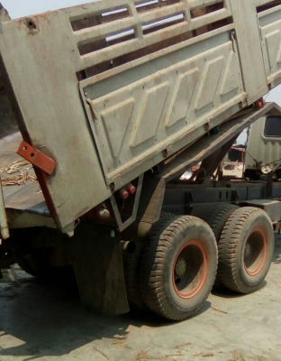 สิบล้อ ฮีโน่ FM3M240ปี46 แม่ลูก ดั้มสามมิต สภาพดีเดิมๆสวยพร้อมใช้ ทะเบียนพร้อมโอน สิบล้อ ฮีโน่ FM3M240ปี46 แม่ลูก ดั้มสามมิต สภาพดีเดิมๆสวยพร้อมใช้ ทะเบียนพร้อมโอน