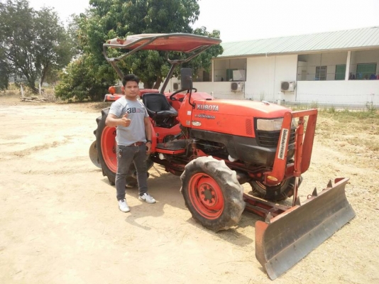 คูโบต้า L4508DI รถบ้านแท้มือเดียว ใช้งานน้อย 2,XXX ชั่วโมง เครื่อดีแน่นๆ พร้อมอุปกรณ์ครบ 5 อย่าง สภาพสวยพร้อมใช้ ระบบเกียรปกติ ระบบไฮดรอลิกปกติ