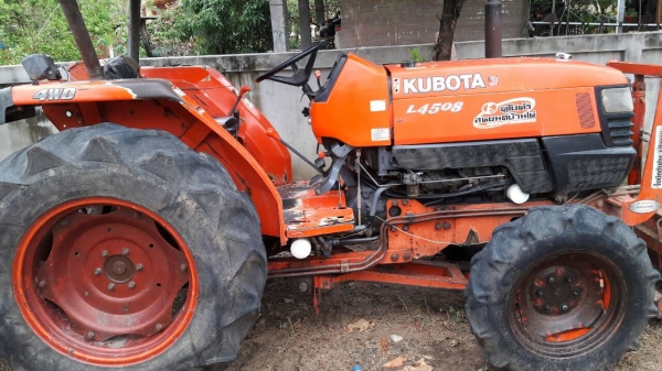 รถไถ L45  ราคา 199,999  ต่อรองได้ครับ  มหาสารคาม  อุปกรณ์ สามชิ้น