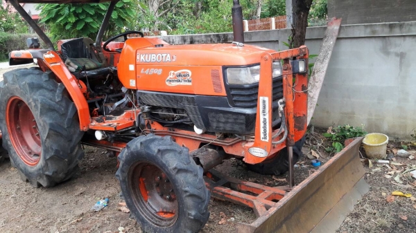 รถไถ L45  ราคา 199,999  ต่อรองได้ครับ  มหาสารคาม  อุปกรณ์ สามชิ้น