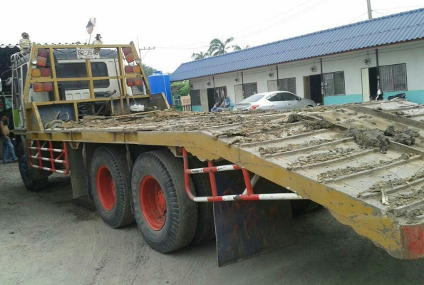 ปรับราคา ขาย 655,000บ สิบล้อ มิตซู ไอ้หลง FN527MA195 เกียร์10สปีส 2เพา เทนเลอร์ ลากแม็คโค 200 สภาพดีสวยพร้อมทะเบียนพร้อมโอน