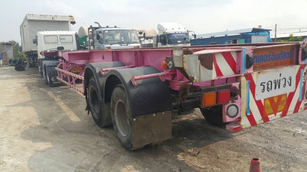 ขายหางเทเลอร์ก้าง 2 เพลา มี2หาง ขายหางเทเลอร์ก้าง 2 เพลา มี2หาง