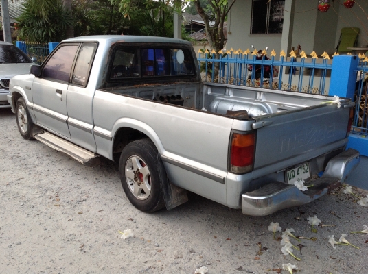 มาสด้าธันเดอร์ เครื่อง 2500 พวงมาลัยเพาเวอร์แท้