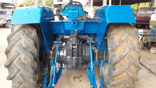 NEW HOLLAND 6640 เครื่องดี คัสซีสวย ทะเบียนพร้อมโอน พร้อมใช้ NEW HOLLAND 6640 เครื่องดี คัสซีสวย ทะเบียนพร้อมโอน พร้อมใช้