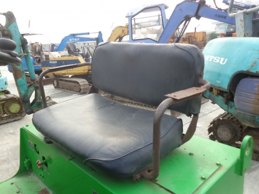 สินค้าเก่านอก ขายถูกด่วนๆ SAKAI TW25 รถบดหน้าเหล็ก-หลังยาง/แบบ 2.5 ตัน /ขับเคลื่อน 2 เพลา/เลี้ยวเอว/ราคาเพียง 265,000 บาท สนใจติดต่อ 0819337688