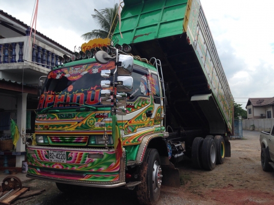 สิบล้อ DECA 270