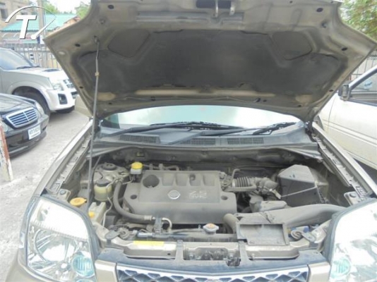 NISSAN X-TRAIL 2.5 เกียร์ AUTO abs airbag ไฟฟ้า พาวเวอร์ สภาพสวยๆเดิมๆพร้อมใช้ไม่เคยชน ราคาต่อรองได้จ้า