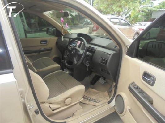 NISSAN X-TRAIL 2.5 เกียร์ AUTO abs airbag ไฟฟ้า พาวเวอร์ สภาพสวยๆเดิมๆพร้อมใช้ไม่เคยชน ราคาต่อรองได้จ้า