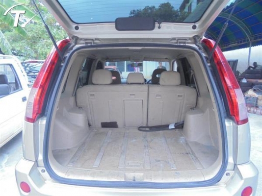 NISSAN X-TRAIL 2.5 เกียร์ AUTO abs airbag ไฟฟ้า พาวเวอร์ สภาพสวยๆเดิมๆพร้อมใช้ไม่เคยชน ราคาต่อรองได้จ้า