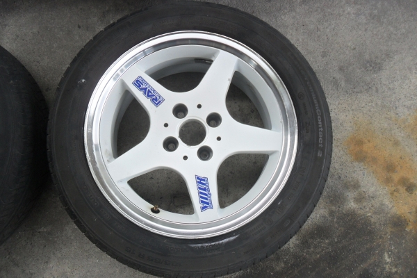 ล้อแม็ก15นิ้ว4รู100 พร้อมยาง สวยๆ 4 ล้อ ราคา 6500 บาท