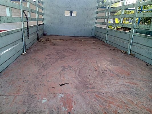 หกล้อ  6.5 เมตร  พร้อมใช้เลยครับ  ลดสุด ๆ ต่อมาครับ