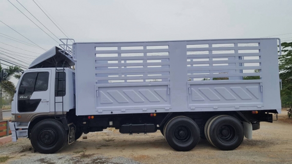 ขาย HINOFL1J กระบะล่องสามมิตรไม่ดั้ม ขาย HINOFL1J กระบะล่องสามมิตรไม่ดั้ม