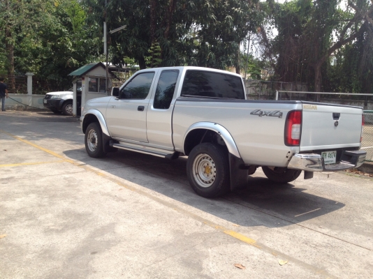 ขาย NISSAN FRONTIER 2.5G โฟ เกียร์ธรรมดา ปี1999 แค็ป กระจกไฟฟ้า สีบรอนซ์เงิน รถสวยพร้อมใช้งาน สมกับราคาและอายุของรถคะ