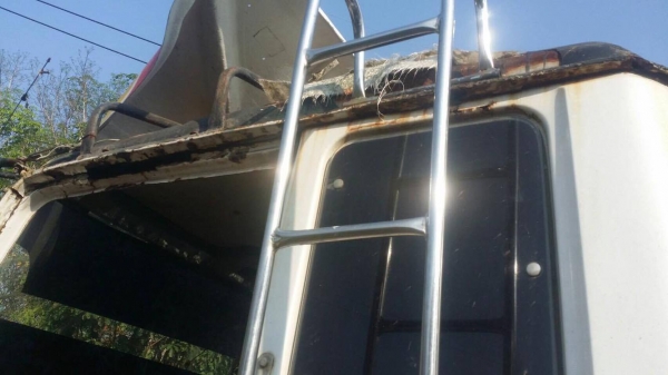 6 ล้อดั้ม 168 แรง KL340 ปี 2532 ยาง 900-20 เล่มพร้อม เครื่อง EH700