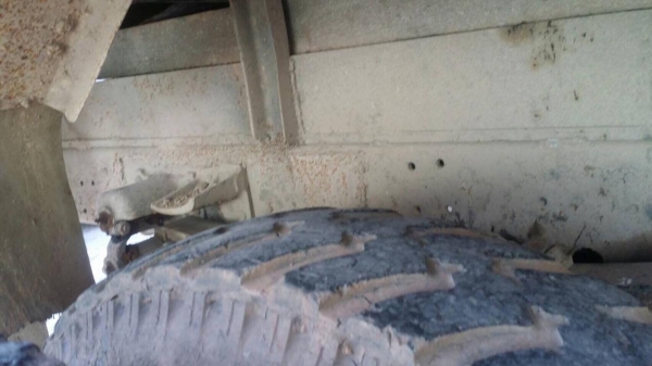 6 ล้อดั้ม 168 แรง KL340 ปี 2532 ยาง 900-20 เล่มพร้อม เครื่อง EH700