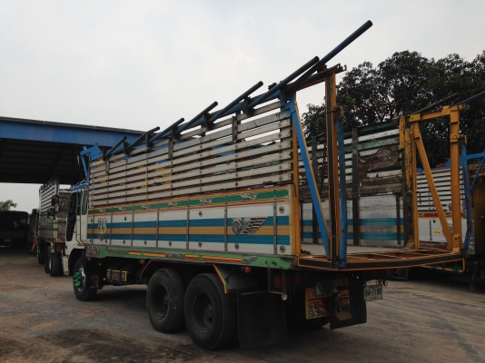 ขายรถบรรทุก 10 ล้อ ขายรถบรรทุก 10 ล้อ
