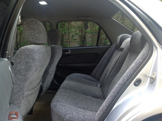 TOYOTA COROLLA 1.8 SE.G ALTIS รุ่น TOP ปี 2001 รถสวยพร้อมใช้งานครับ